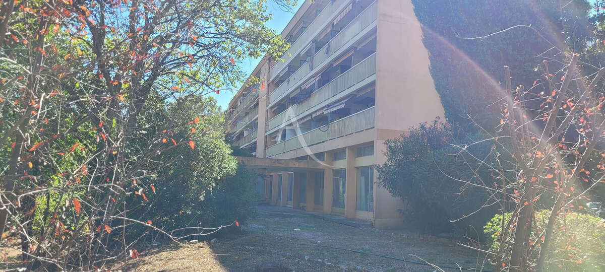 Appartement à PEYMEINADE