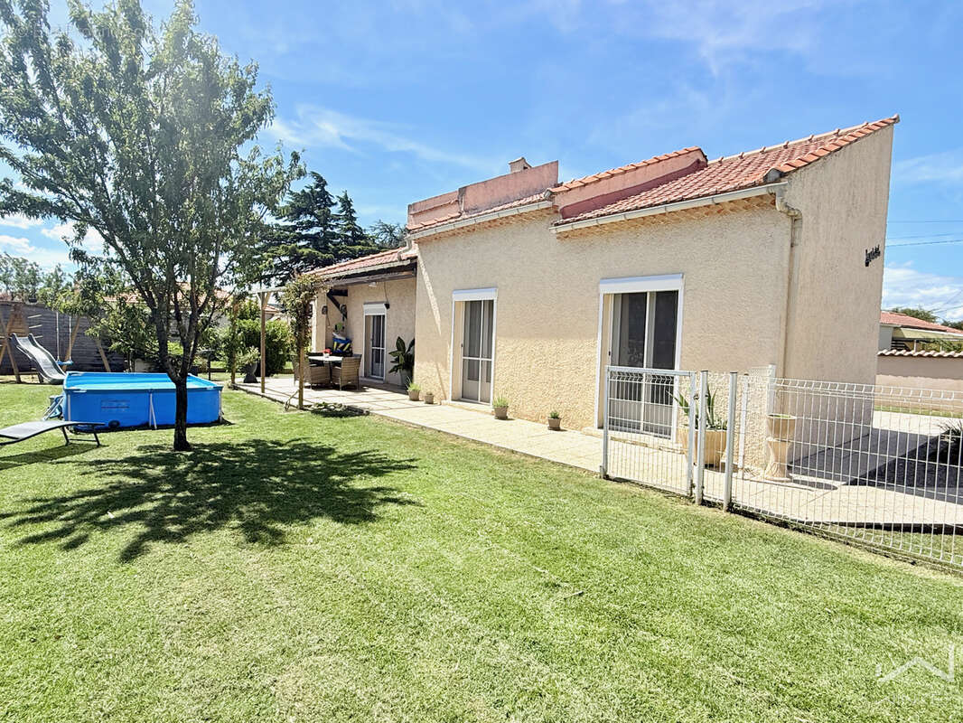 Maison à BOLLENE