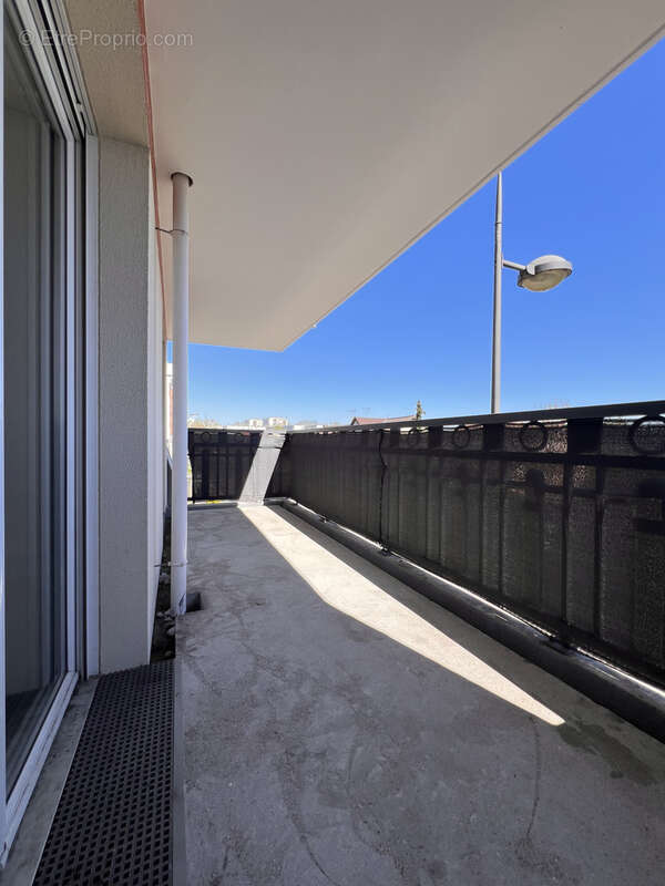 Appartement à LE BLANC-MESNIL