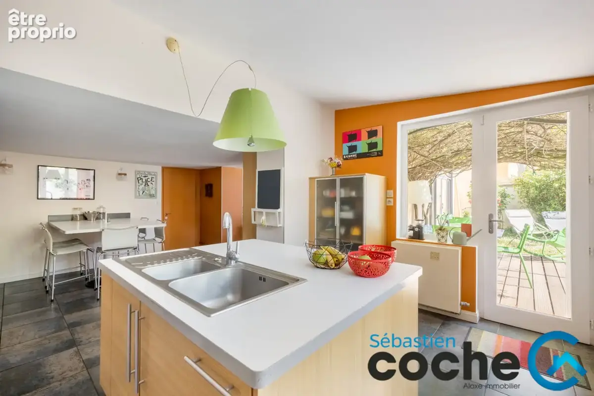 Exclusivité Lyon 3 Montchat, maison familiale face au parc Bazin - photo 12