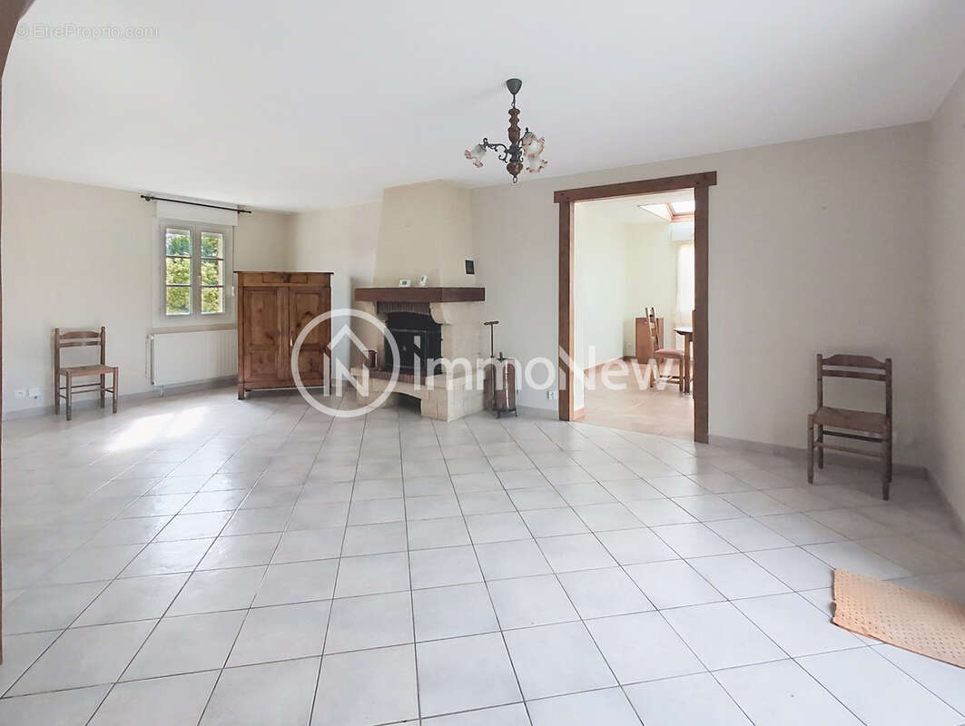 Maison à SAINT-AUBIN-DES-PREAUX