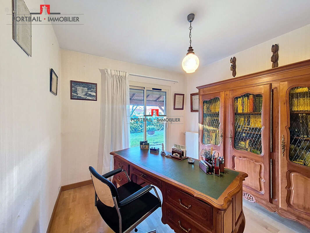 Maison à CARBON-BLANC