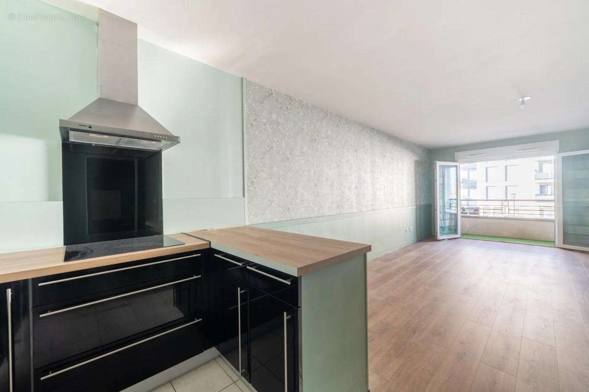 Appartement à PERSAN