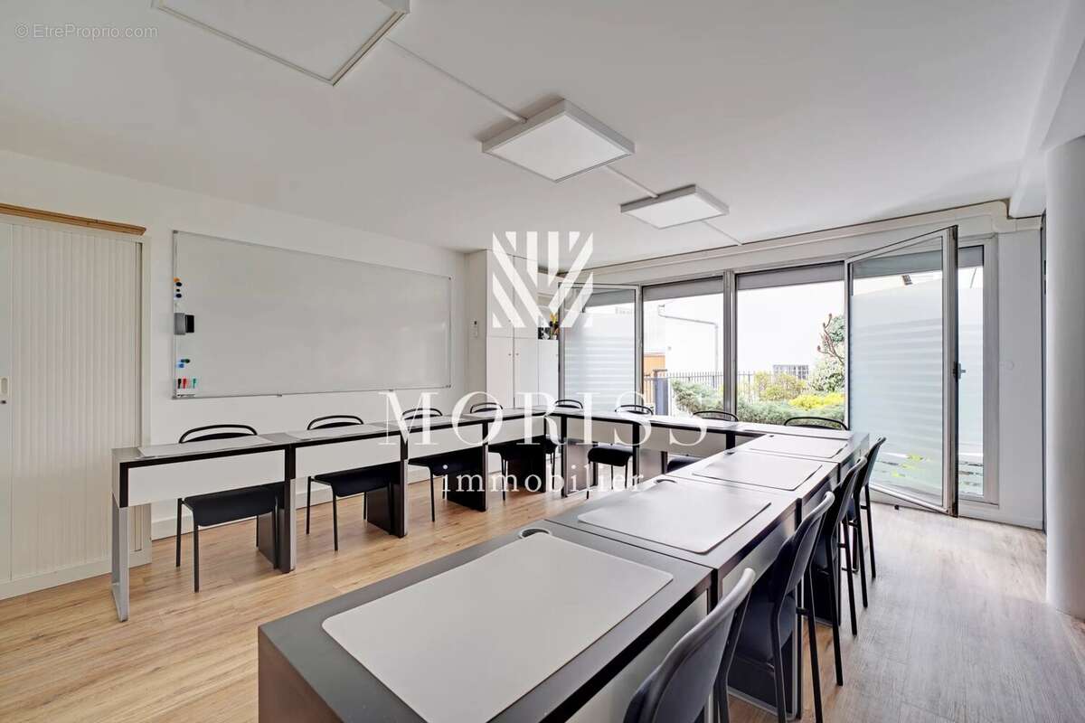 Commerce à PARIS-14E