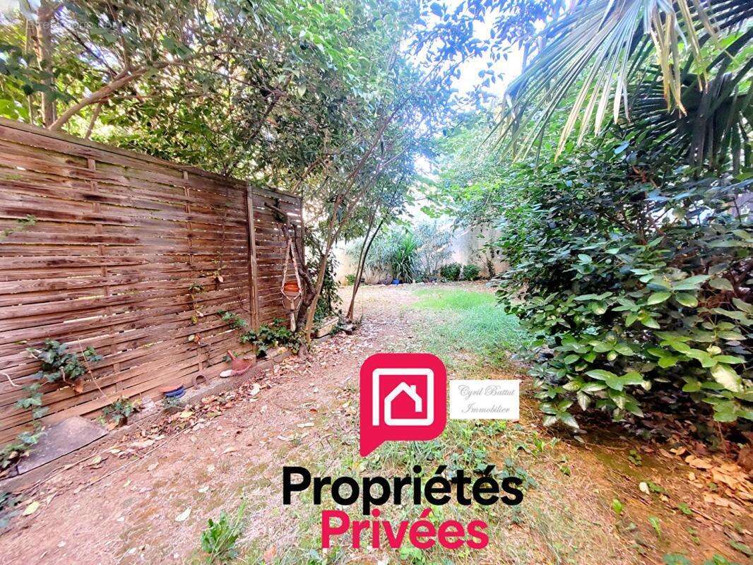 Appartement Nimes 3 pièce(s) 62 m2 AVEC JARDIN - photo 8