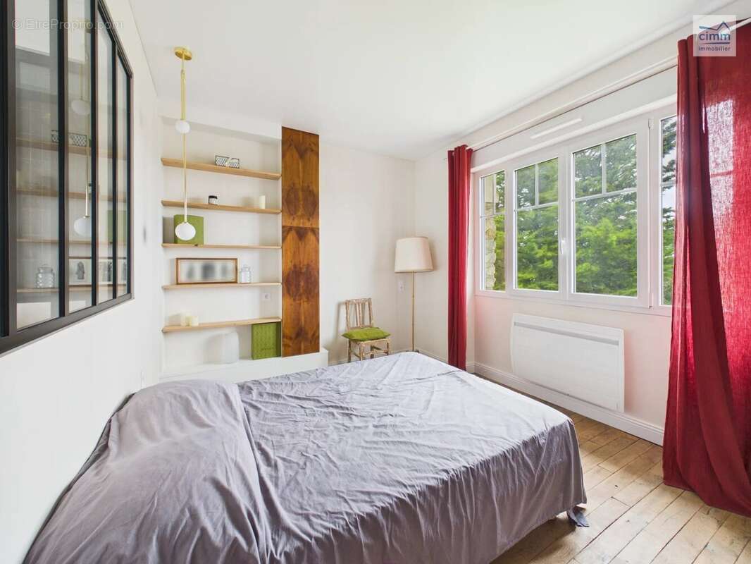 Maison à LES BRULAIS