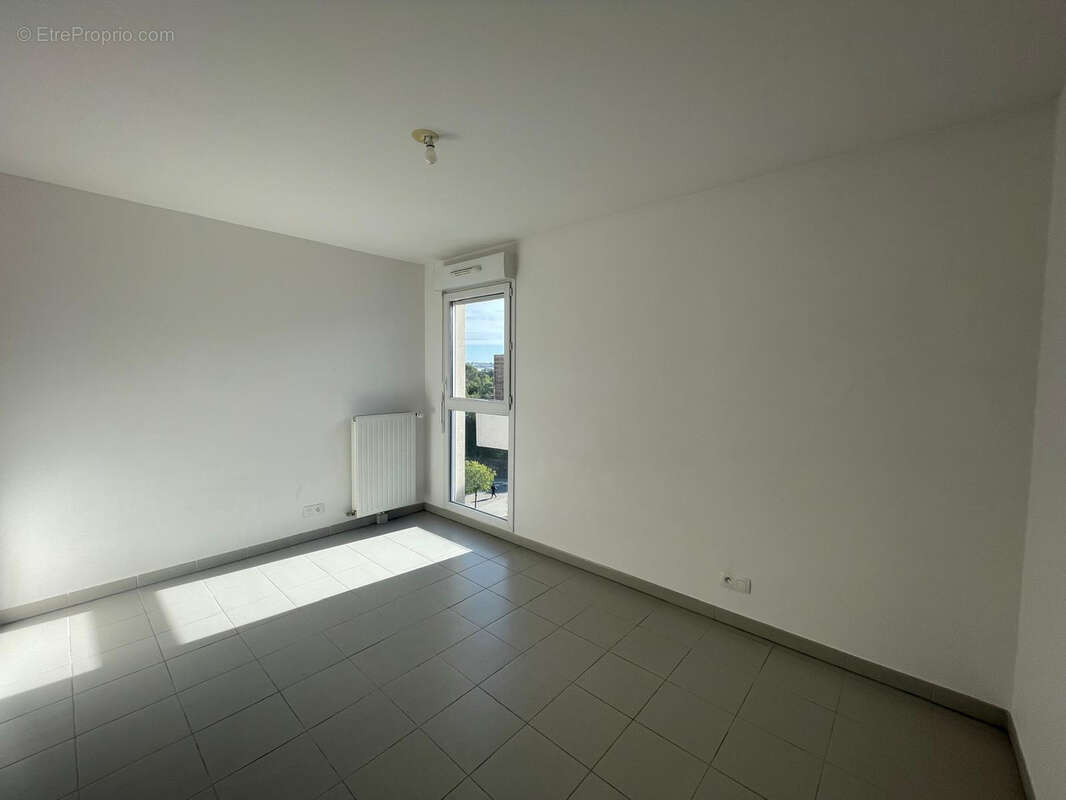 Appartement à JUVIGNAC