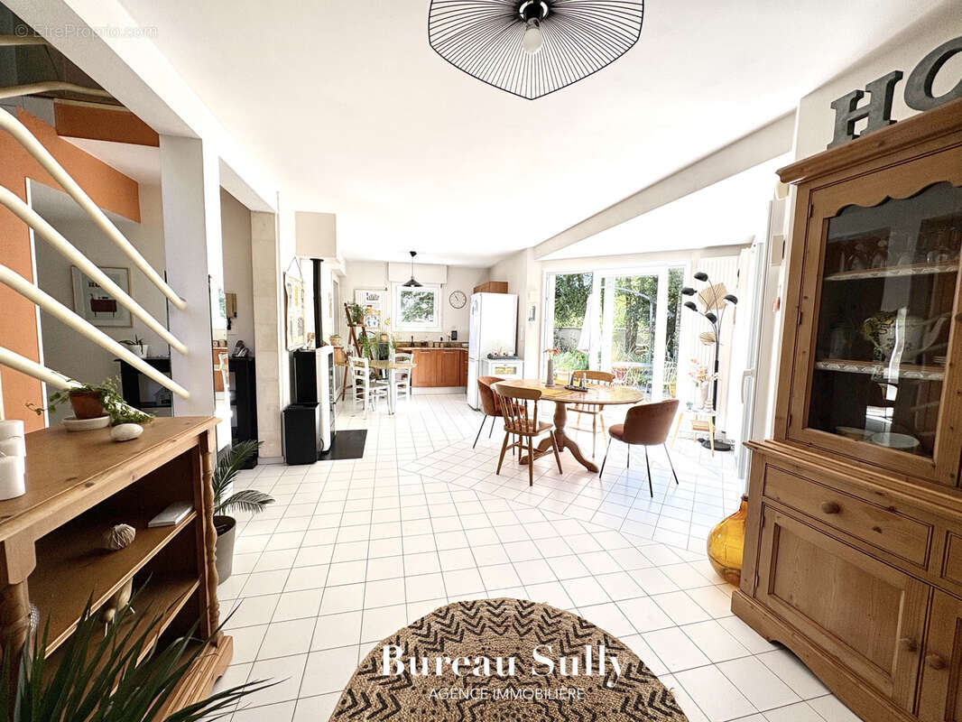 Maison à CHATILLON-SUR-CHALARONNE