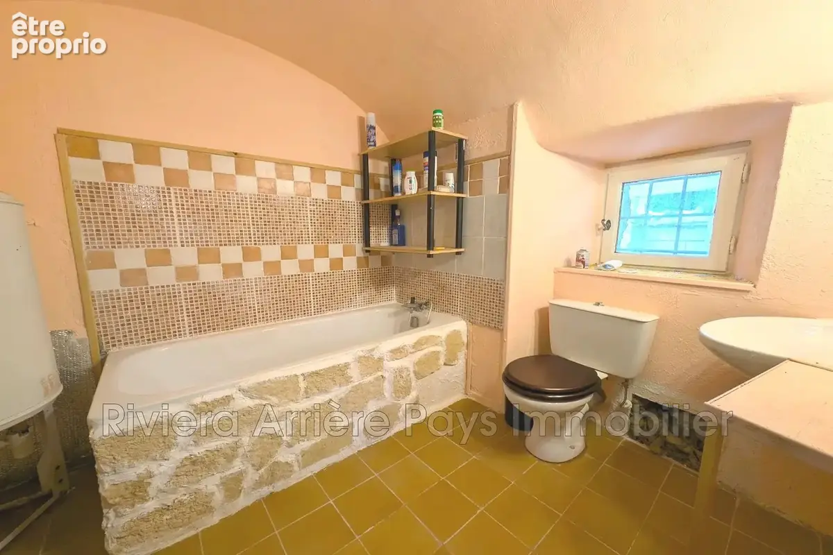 Maison 2 pièces 48 m² à vendre à Le Fugeret (04240) - photo 6