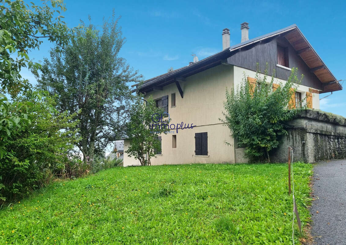 Maison à SAINT-ALBAN-DES-VILLARDS