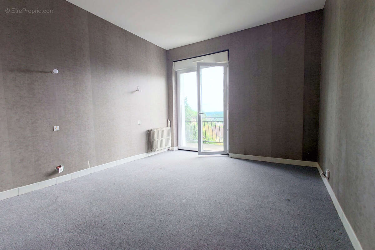 Maison à VILLEFRANCHE-DE-ROUERGUE