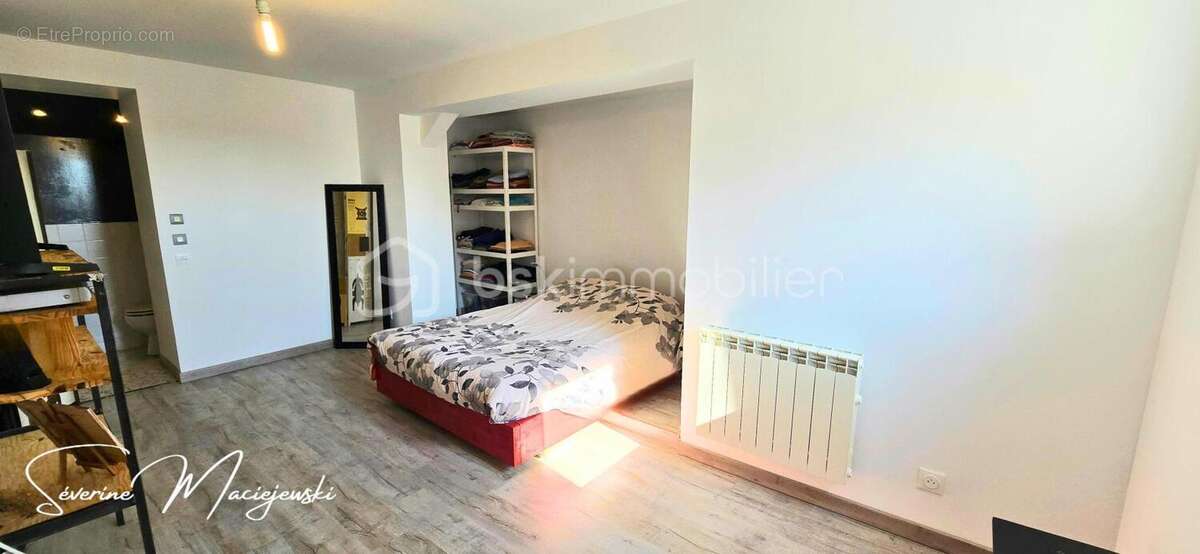 Propriété semi plain pied de 260 m² - photo 17