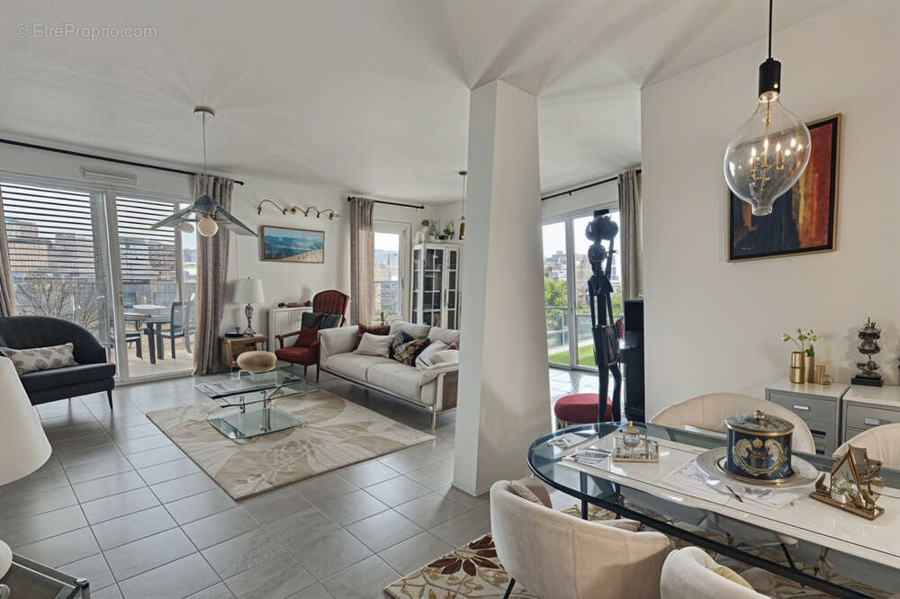 Appartement à DRAGUIGNAN