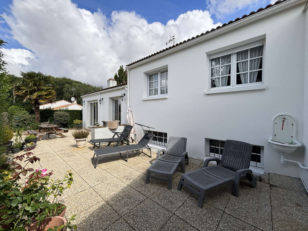 Maison à LE GIROUARD