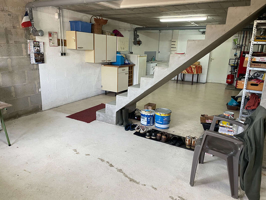 Maison à COUSSAY-LES-BOIS