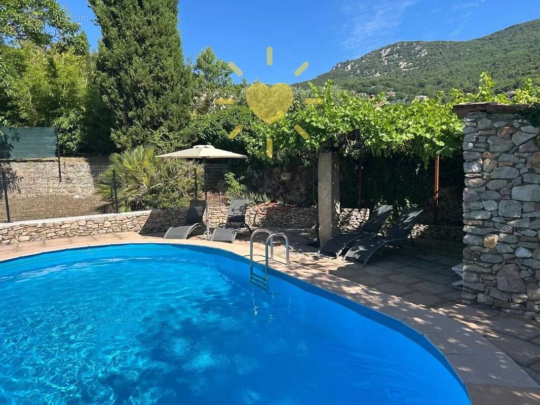 BARGEMON : Belle villa à pied du village avec piscine - photo 34