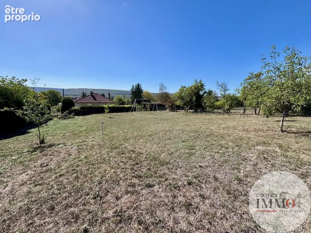 Photo Terrain à Foug au prix de 55 000€