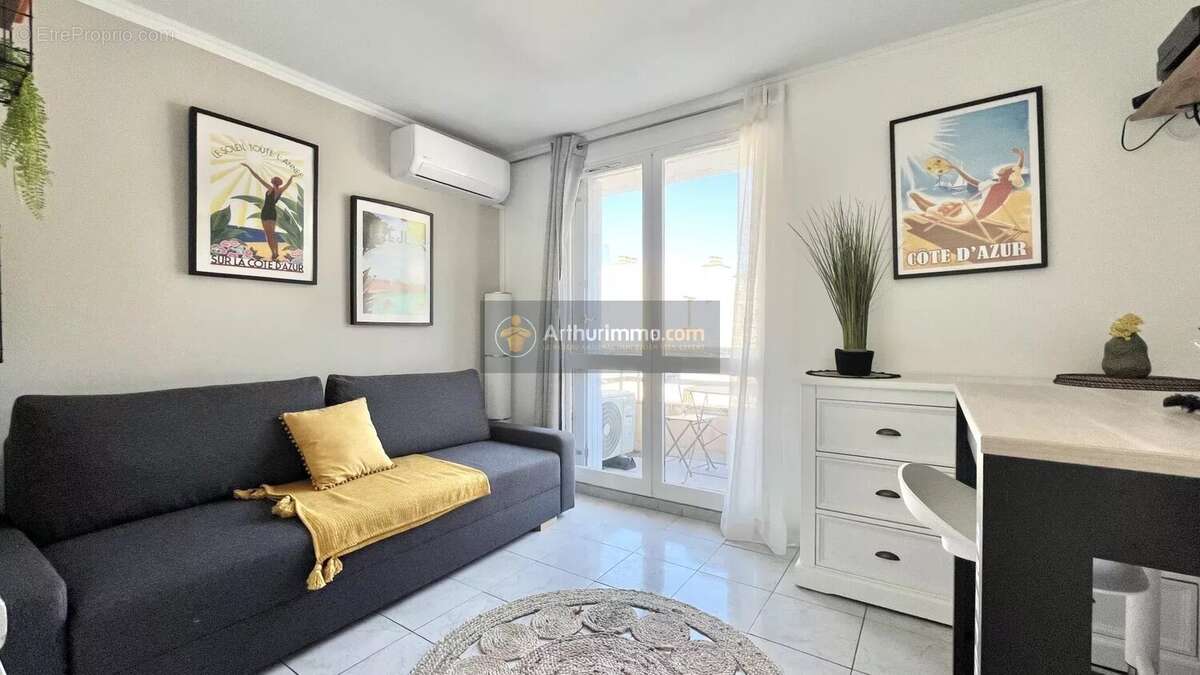 Appartement à FREJUS