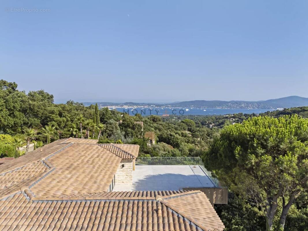 Villa contemporaine avec vue mer à vendre dans le domaine privé de Beauvallon Bartole, Grimaud - photo 19