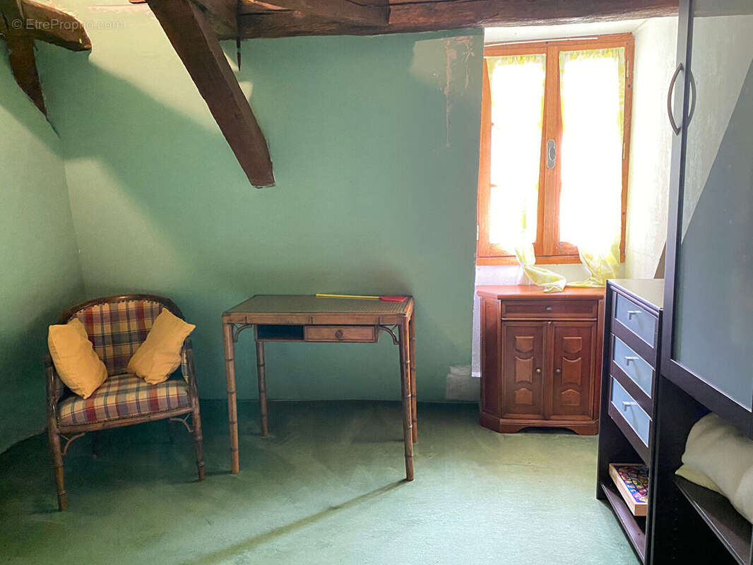 Maison à ROUFFIGNAC-SAINT-CERNIN-DE-REILHAC