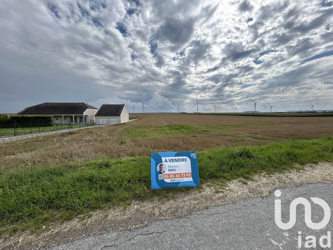 Photo 1 - Terrain à VELYE