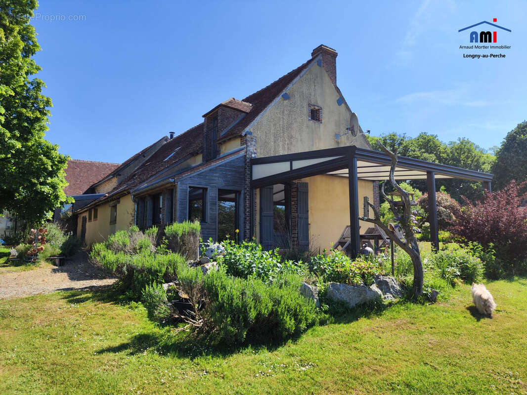 Maison à LONGNY-AU-PERCHE