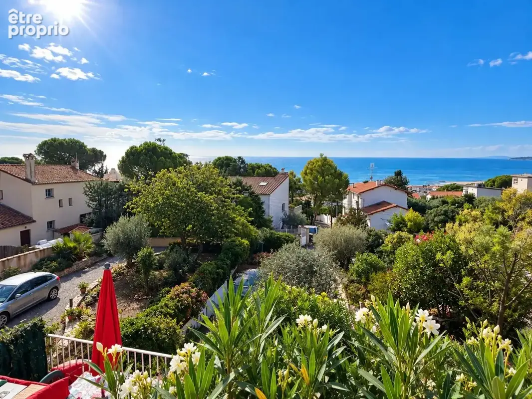 Villa mitoyenne  Côté Sud Saint-Clair  Vue mer - photo 11