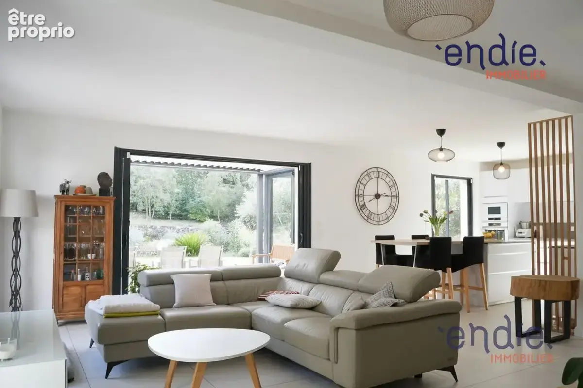 Maison 5 pièces 122 m² à vendre à Lorgues (83510) - photo 5