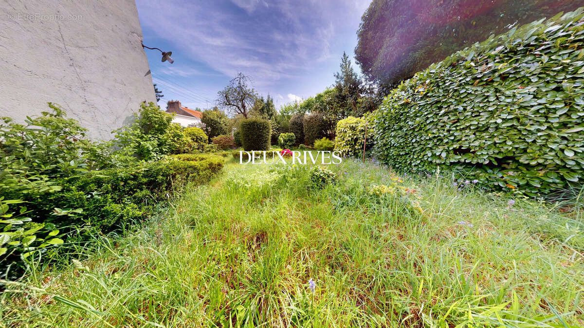 Maison 129 m² à Nantes  - photo 2