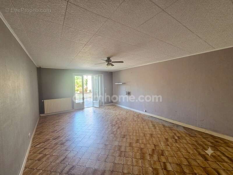 Maison à vendre 3 chambres et jardin à ROMAGNE SOUS MONTFAUCON (55) - photo 7