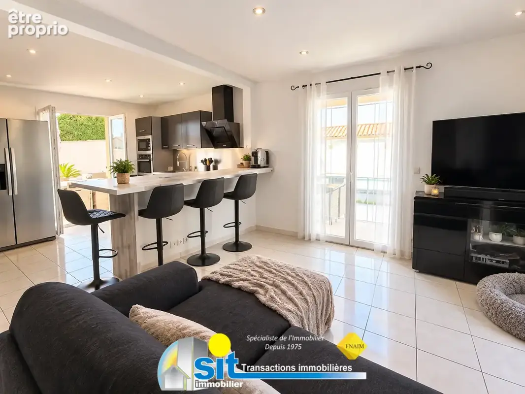 Villa100m2 habitables avec piscine - CHONAS L'AMBALLAN - photo 7