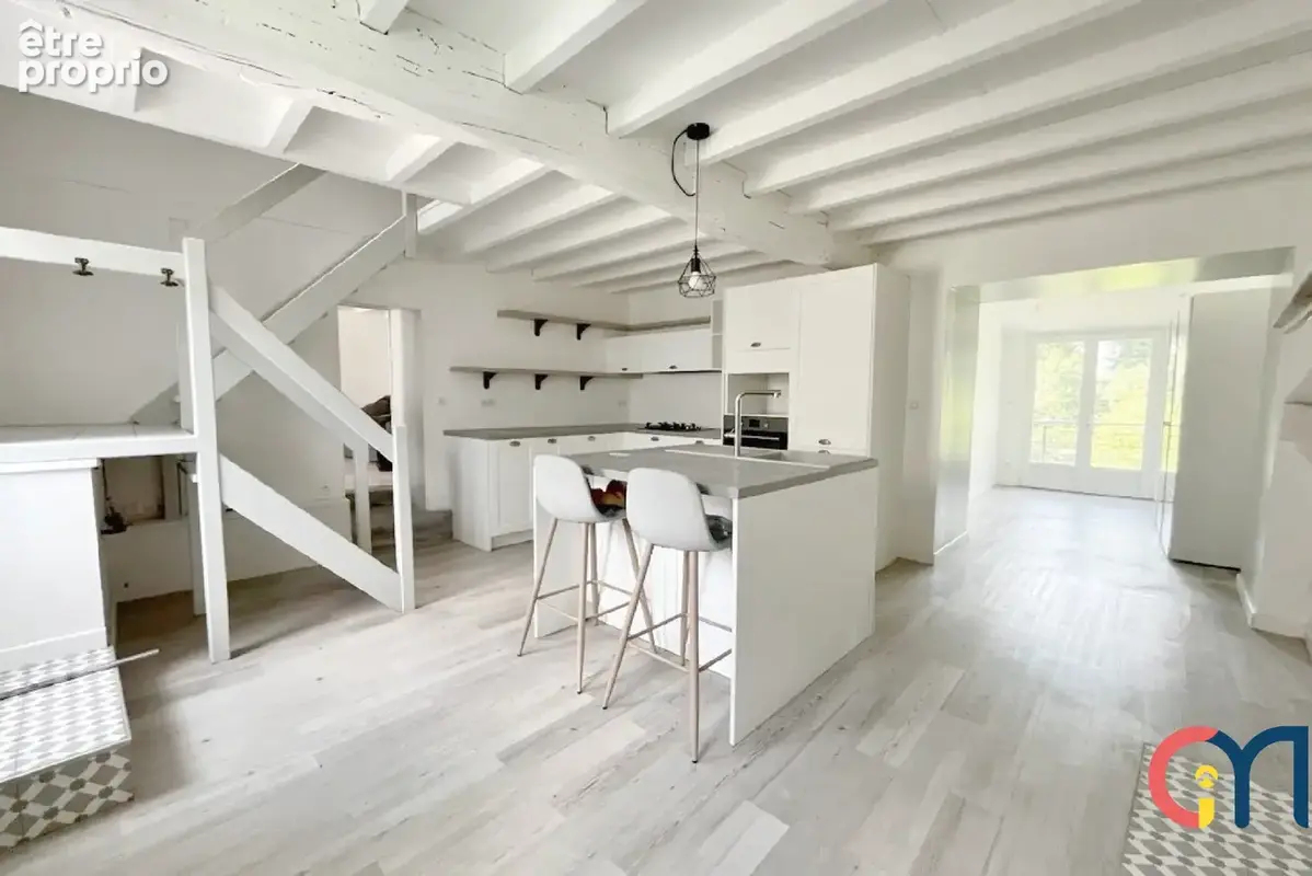 Photo Maison à Bourg-Charente au prix de 165 000€
