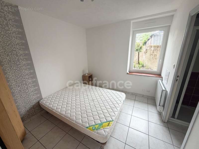 Appartement à CARHAIX-PLOUGUER