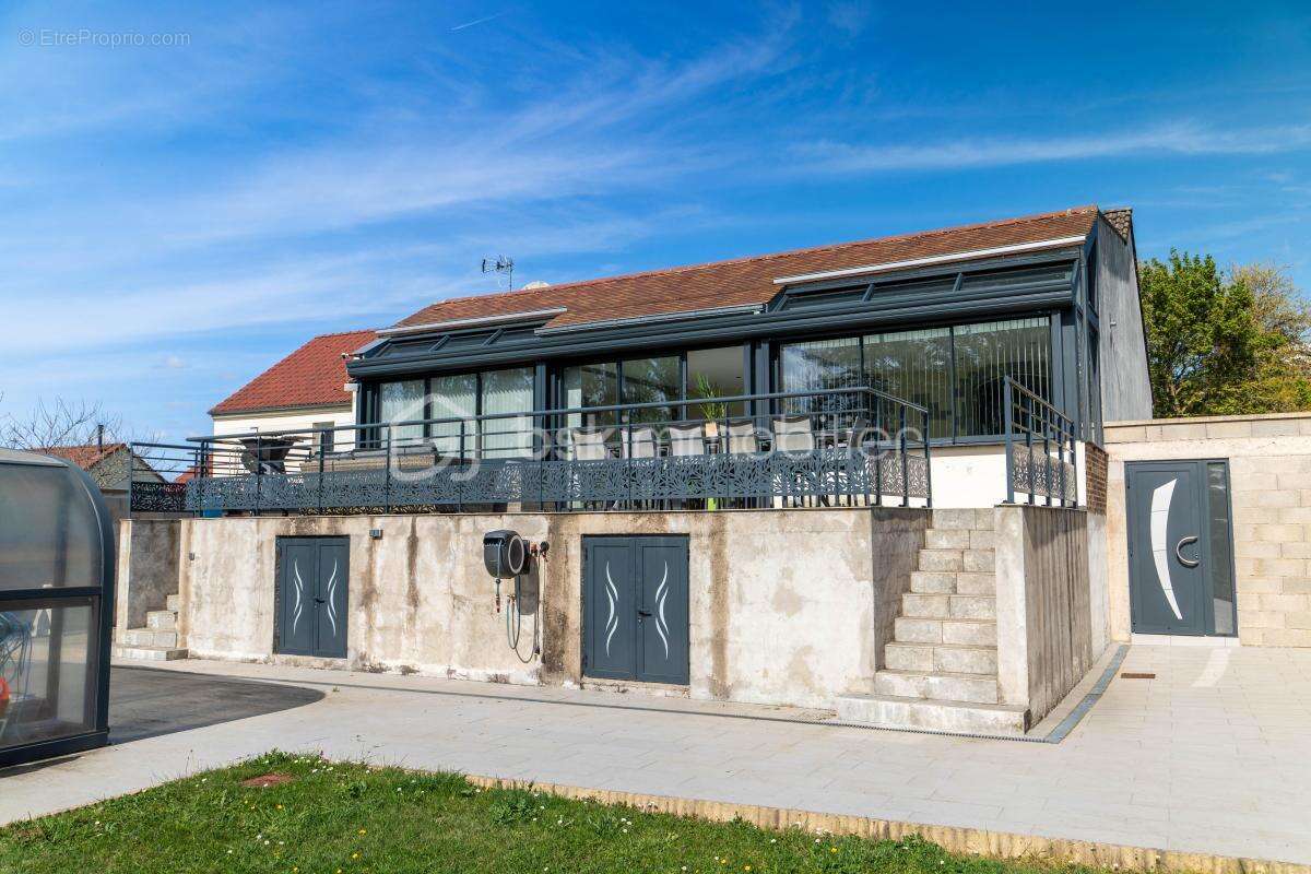 Maison 6 pièces - 4 chambres - Piscine - photo 12