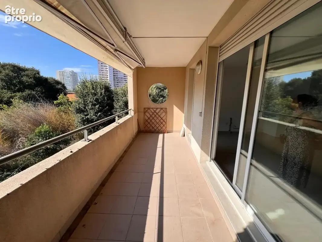Appartement 3 pièces 60 m² à vendre à Marseille-11e (13011) - photo 2