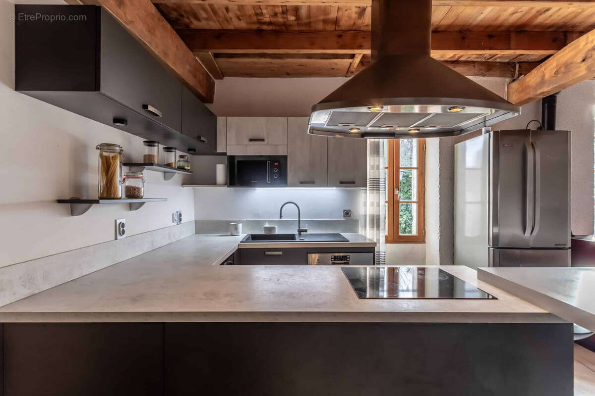 Village house - photo 10