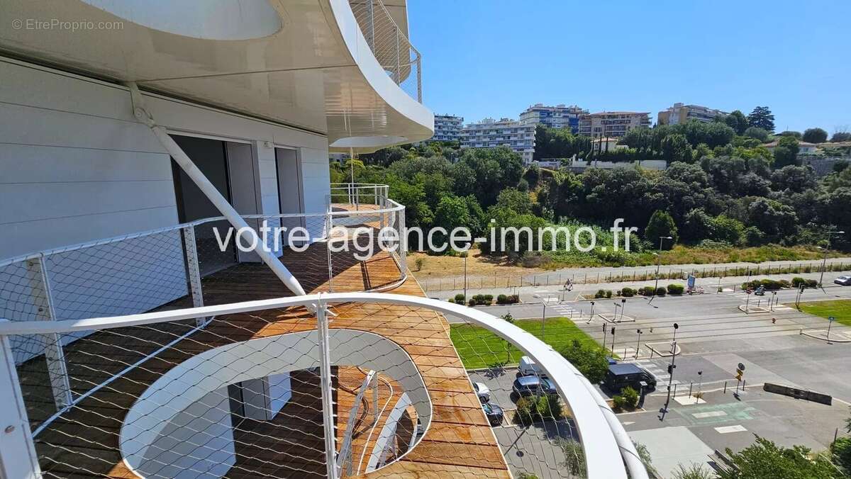 Nice Ouest Méridia 3 Pièces terrasse parking - photo 12