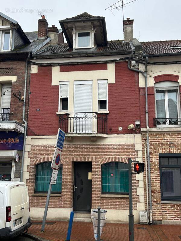 Maison à CHAUNY