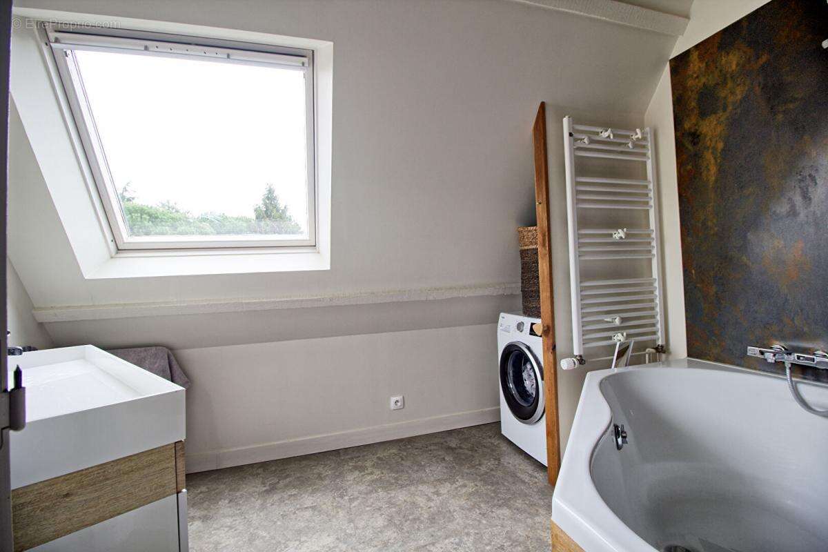 Maison à SAINT-SYLVAIN-D&#039;ANJOU