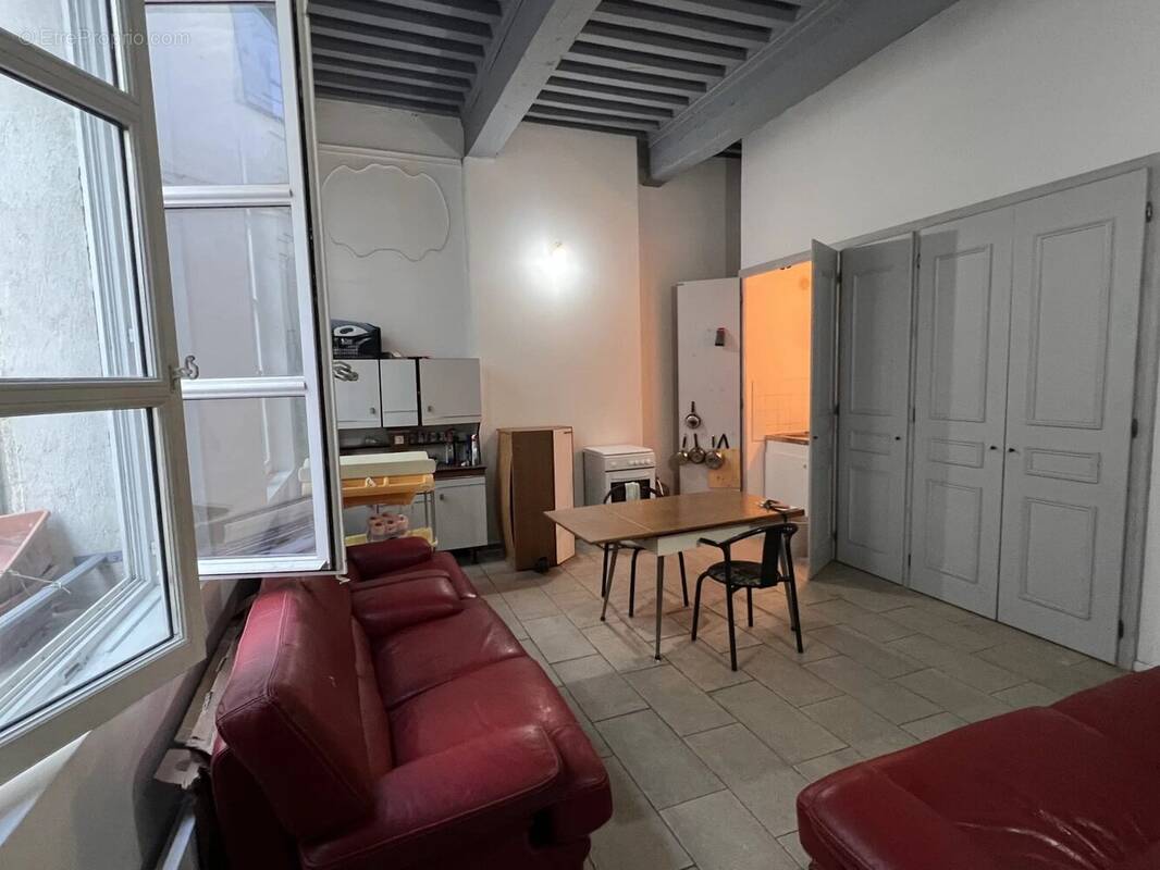 Appartement à BEAUCAIRE