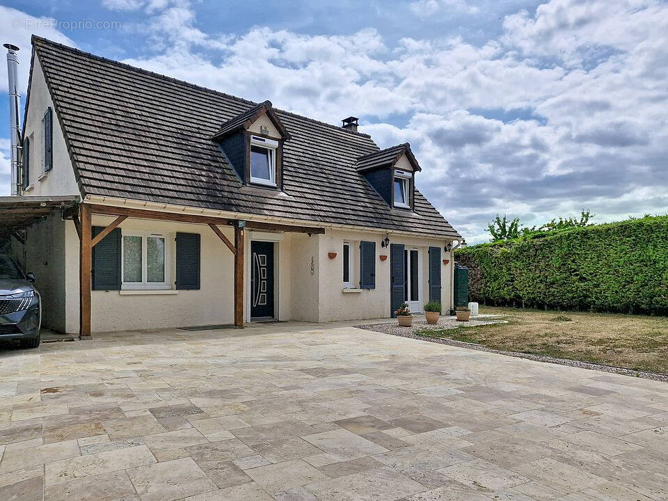 Maison à SAINT-CLAIR-SUR-EPTE