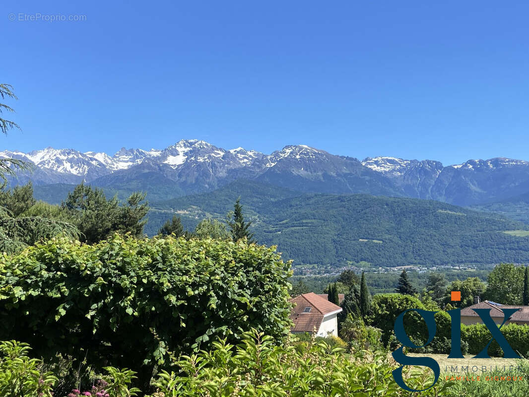 Maison à SAINT-ISMIER