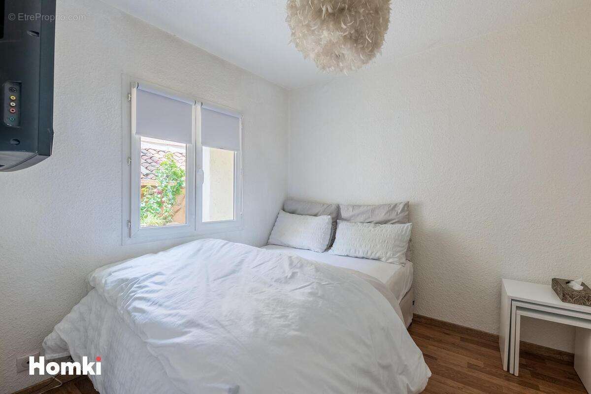 Appartement à ROQUEVAIRE