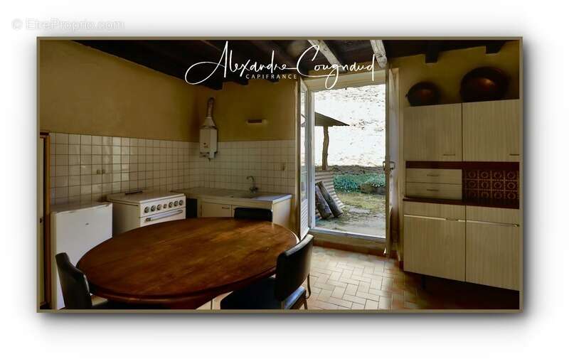 Maison de village P4 de 106 m² avec cour et combles aménageables – Arfons (81), Montagne Noire - photo 4