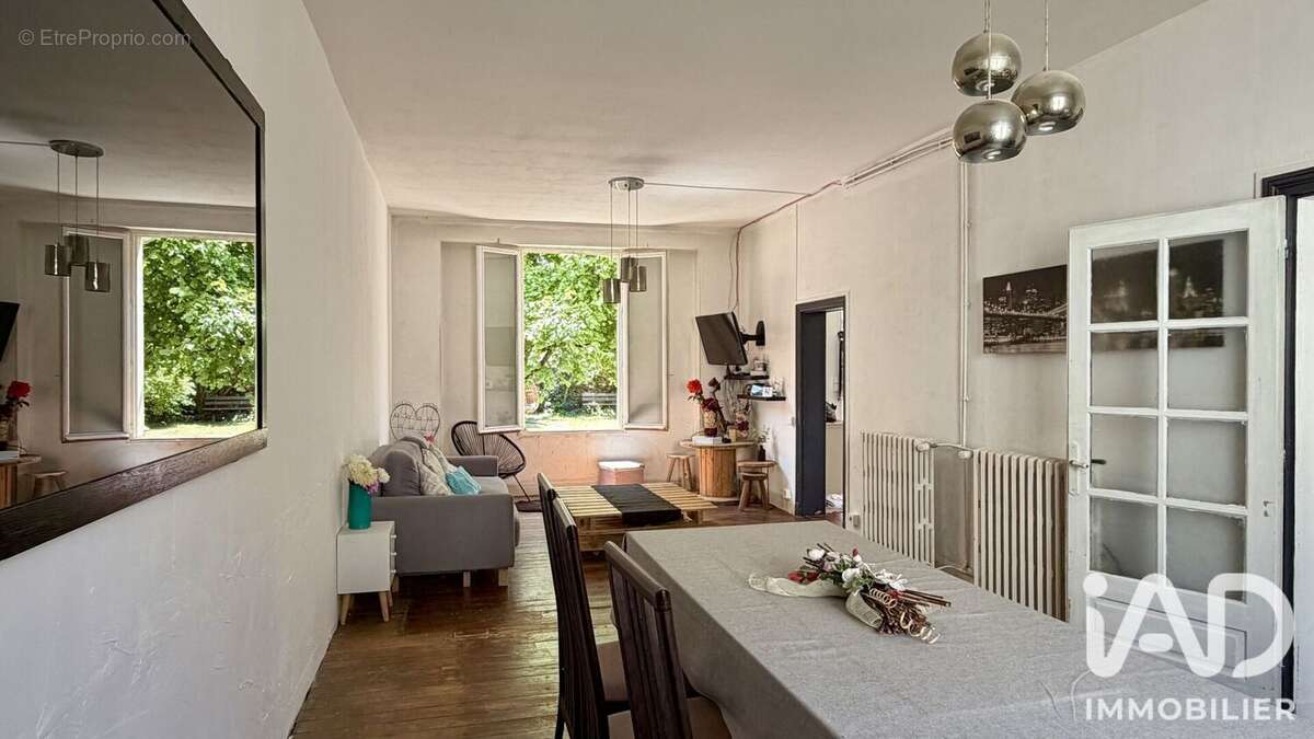 Maison 196 m² à Amillis  - photo 2