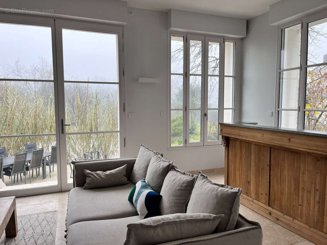 Maison à ROCHECORBON