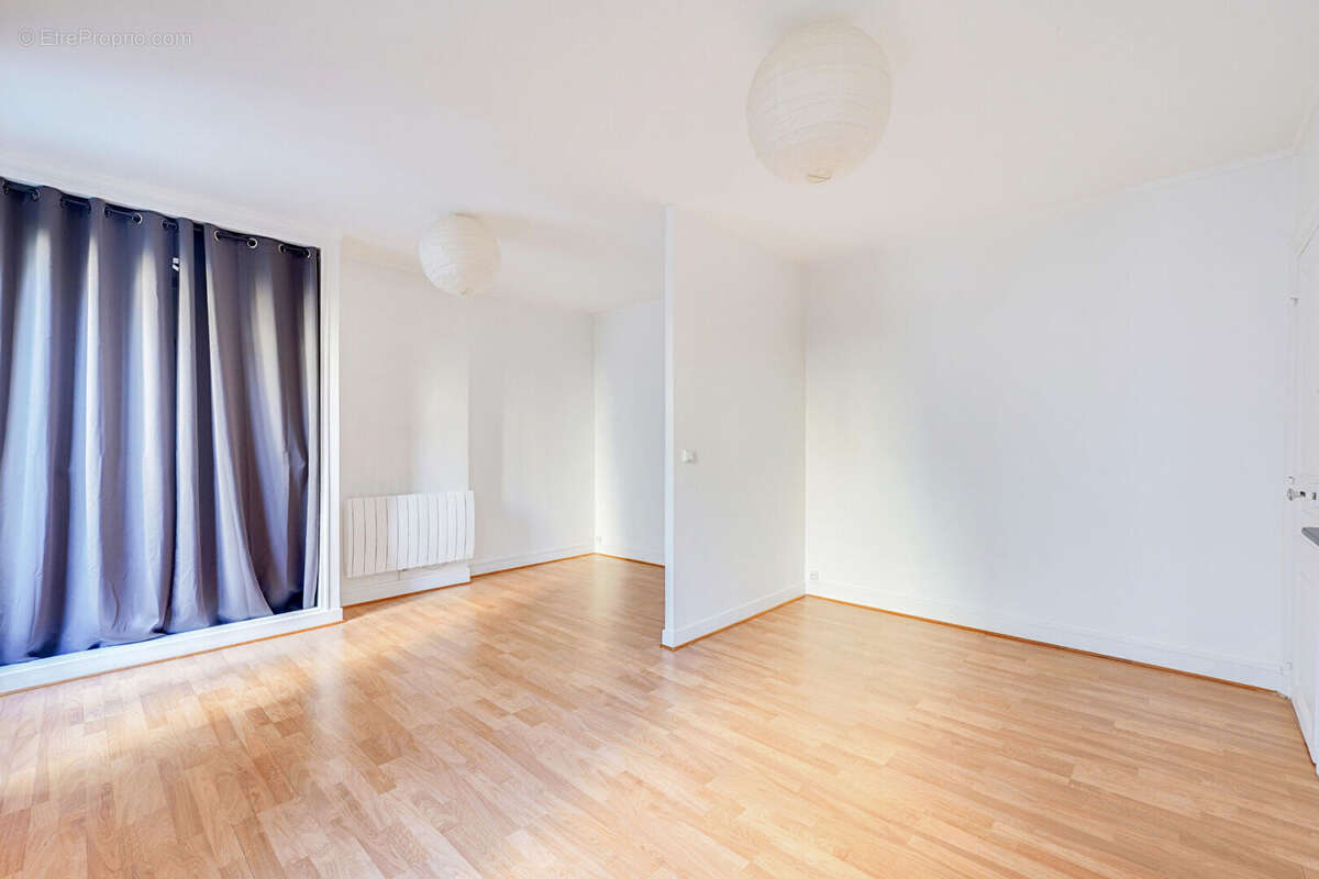 Appartement à PARIS-5E