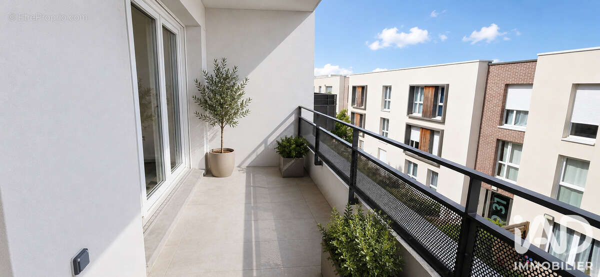 Photo 9 - Appartement à BEZANNES