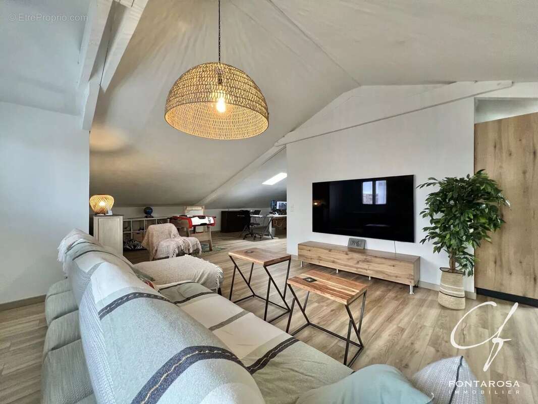 Appartement à SAINT-RAPHAEL