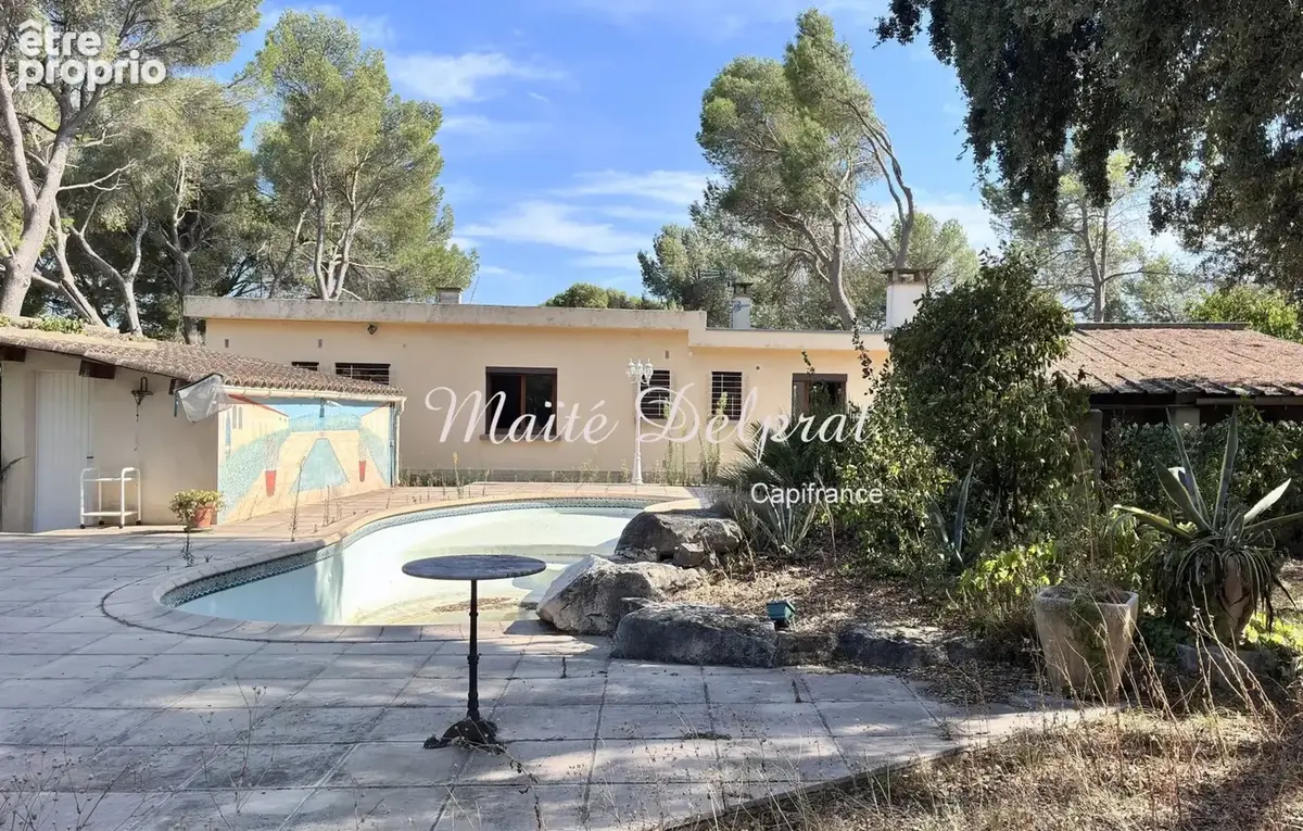 BÉDARRIDES – Maison à vendre 135 m² - piscine - 2 500 m² de terrain – 2 logements - photo 4